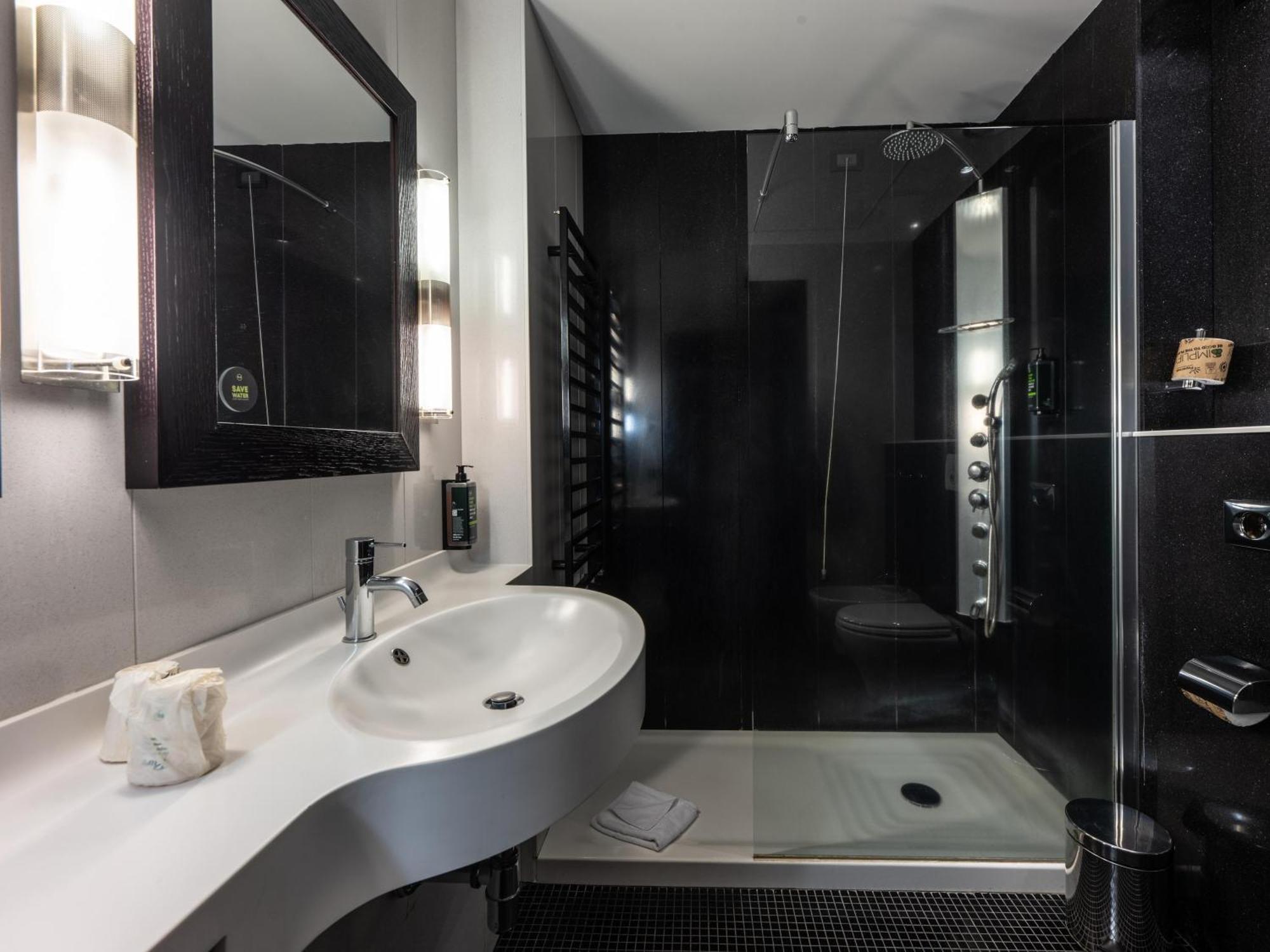 B&B Hotel Borgaro Torinese Extérieur photo