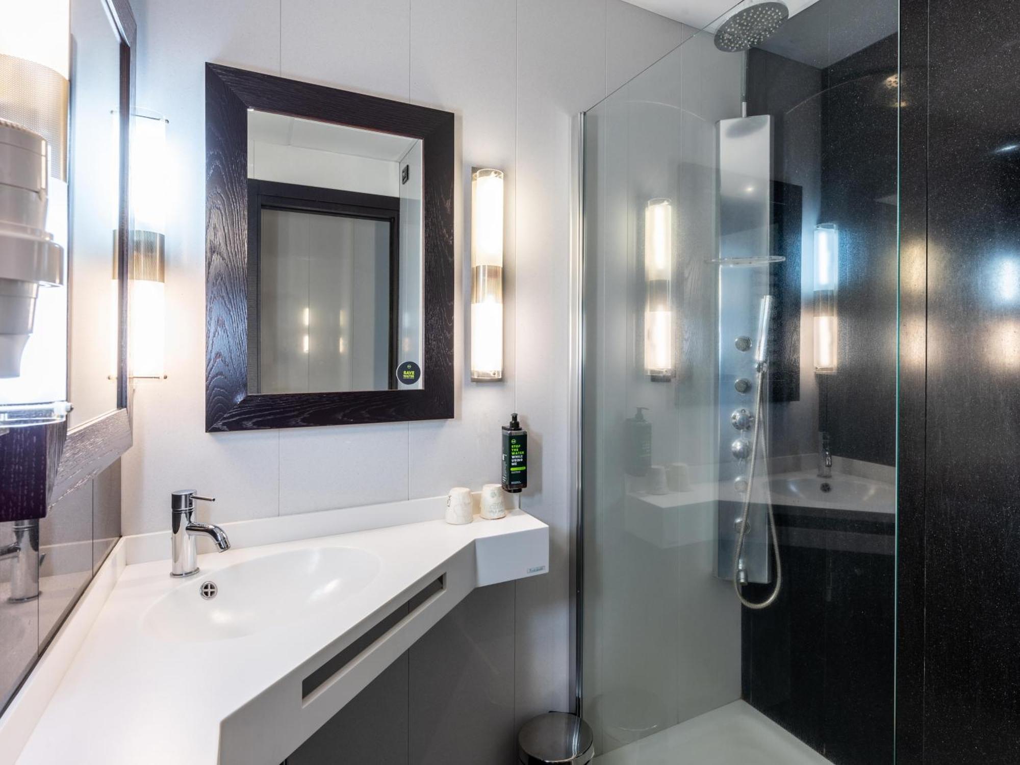 B&B Hotel Borgaro Torinese Extérieur photo