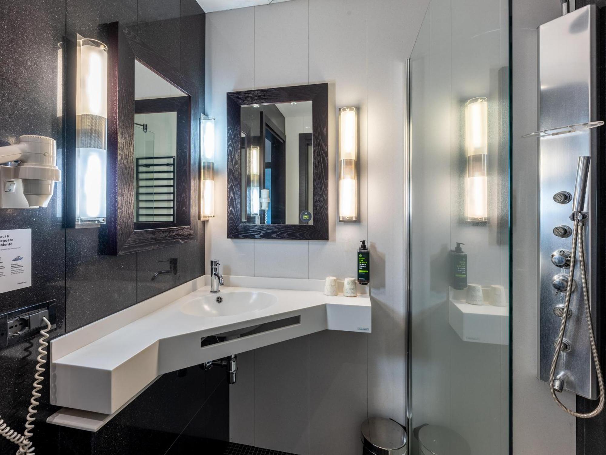 B&B Hotel Borgaro Torinese Extérieur photo