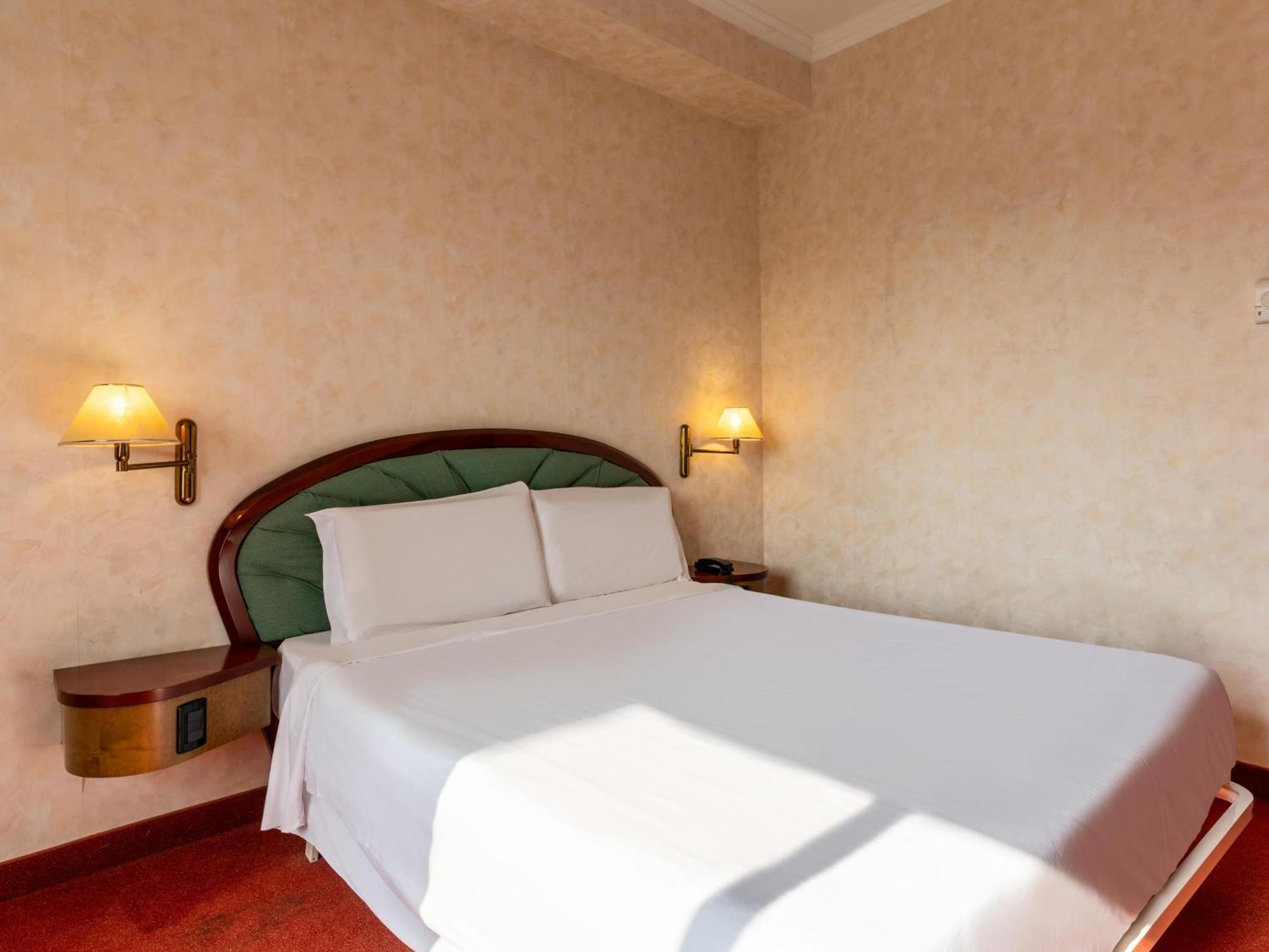 B&B Hotel Borgaro Torinese Extérieur photo