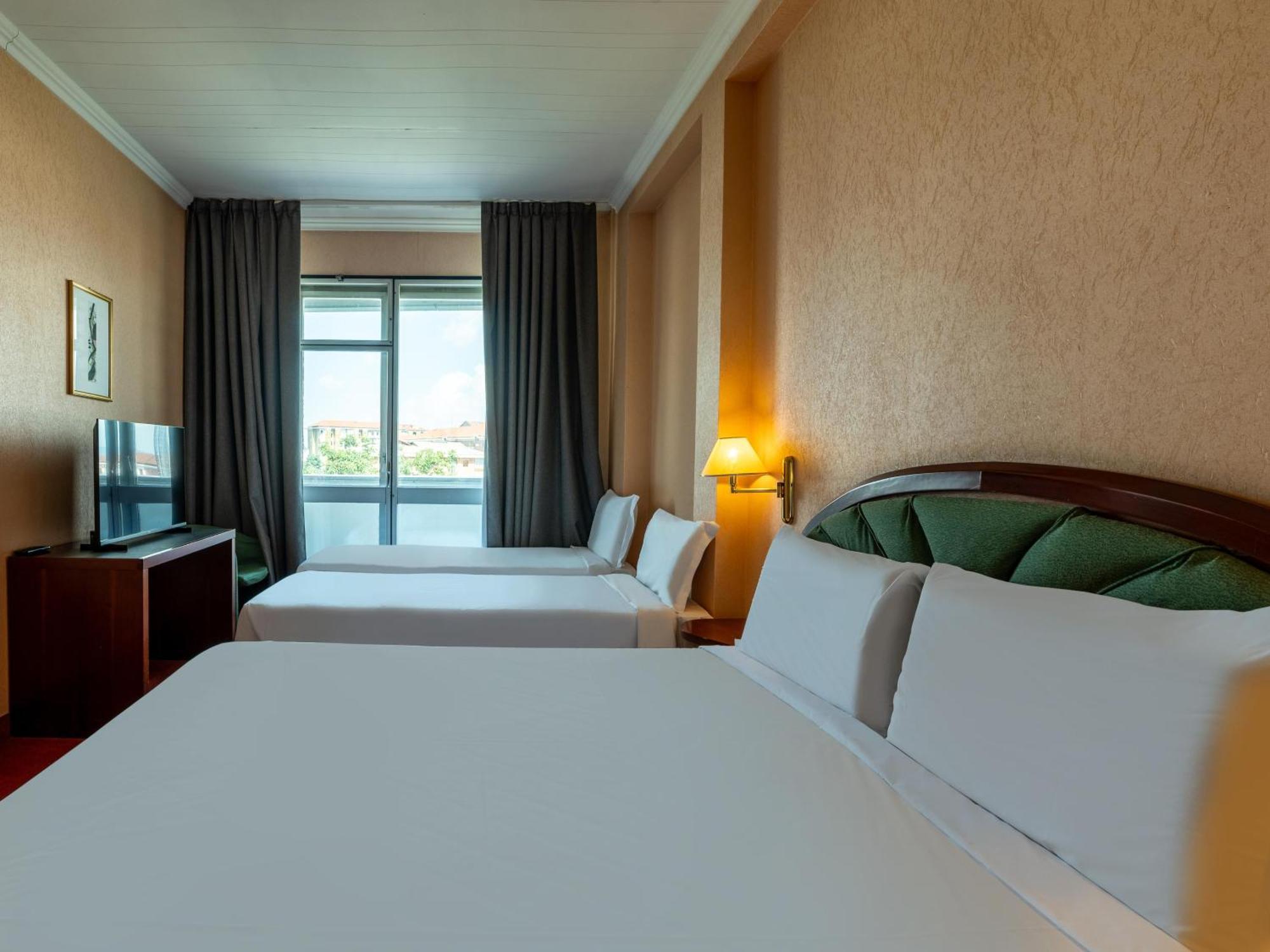 B&B Hotel Borgaro Torinese Extérieur photo