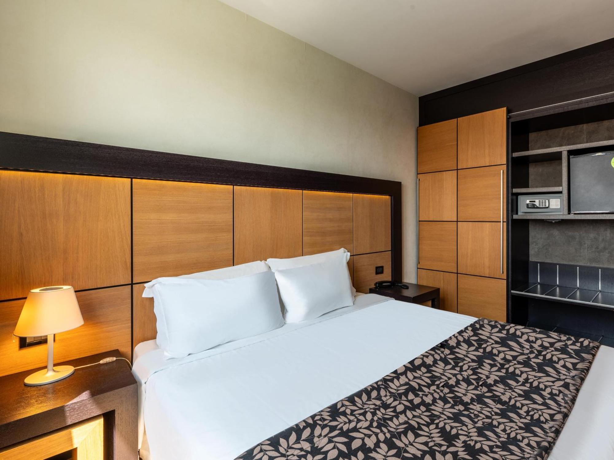 B&B Hotel Borgaro Torinese Extérieur photo