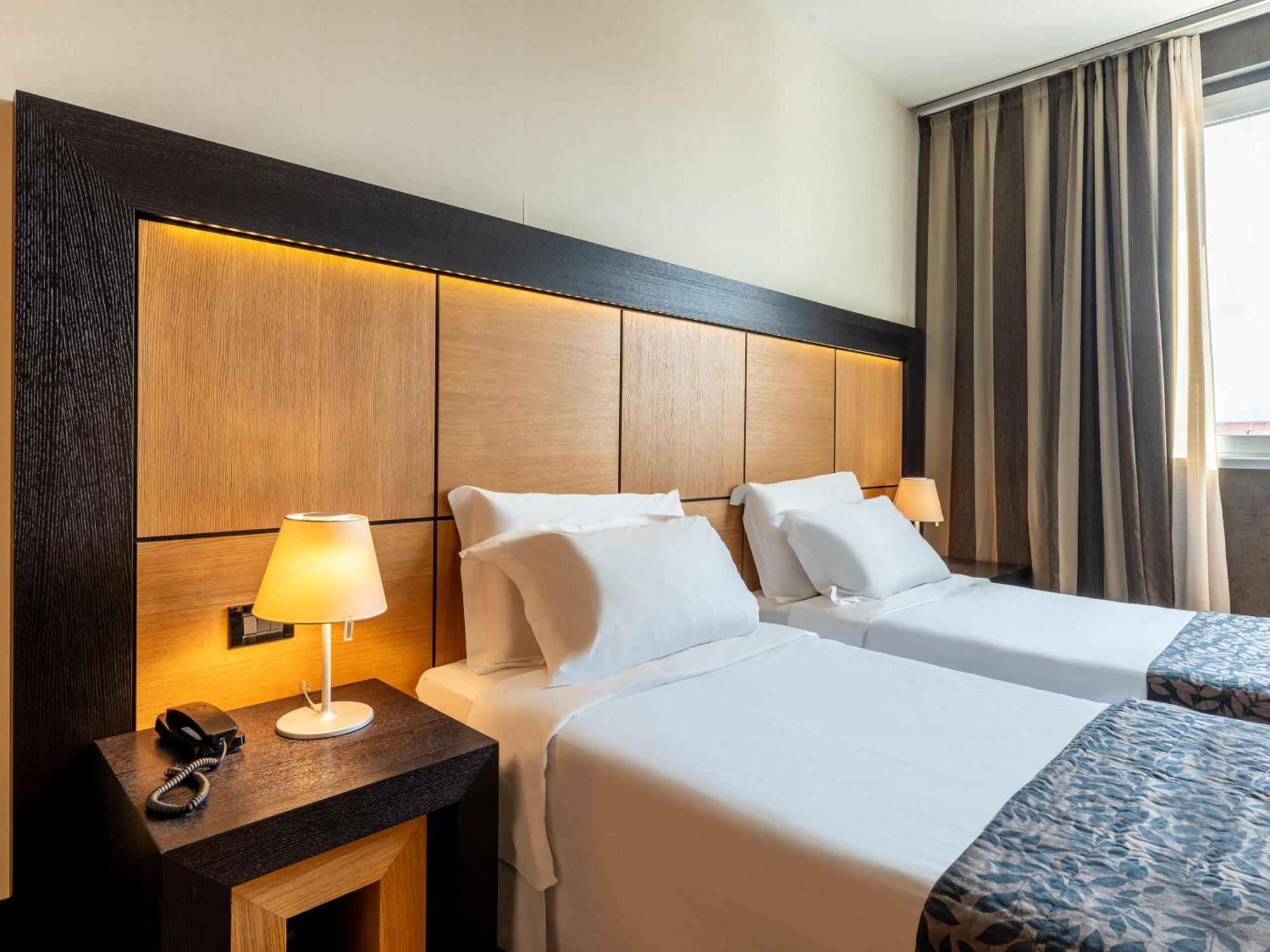 B&B Hotel Borgaro Torinese Extérieur photo